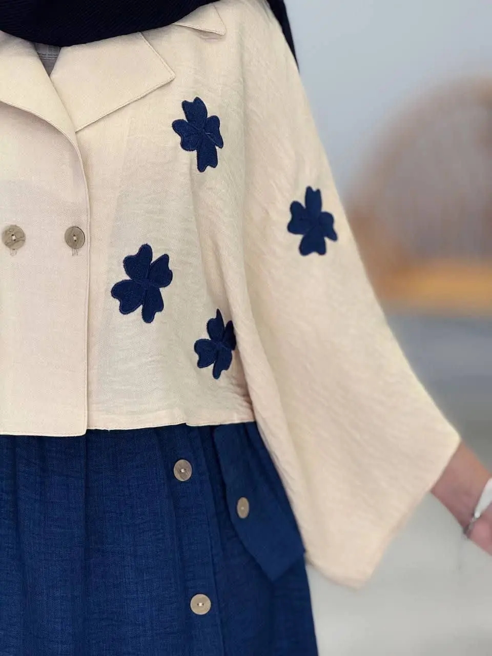 3406-شومیز و دامن گلدوزی